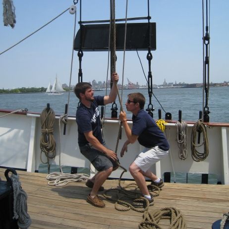 Nyc: Statue of Liberty Day Sail With Onboard Bar - Vessel Details