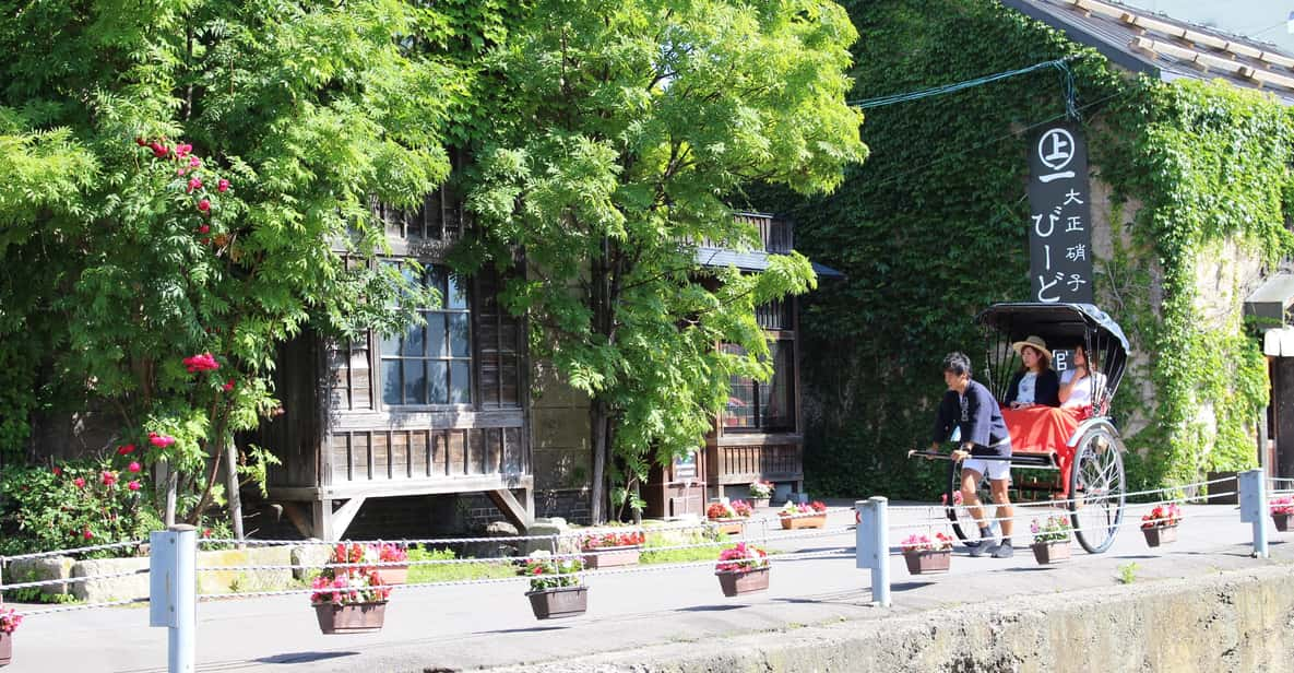 Otaru: Private Otaru Sightseeing Tour by Rickshaw - Discovering Otarus Architecture