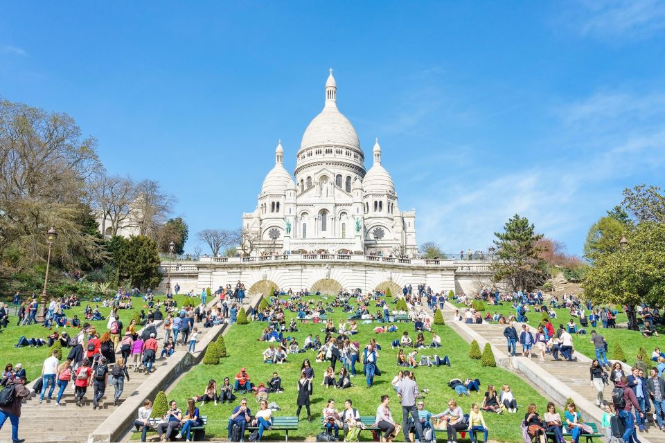 Paris: Montmartre Small Group Guided Walking Tour - Famous Painter Residences