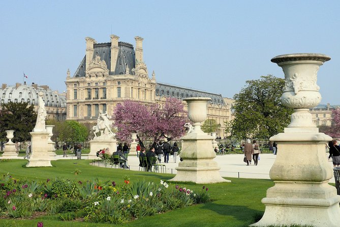 Paris Top Attractions & Hidden Gems Around Your Hotel Private Orientation Tour - Admission Tickets and Accessibility