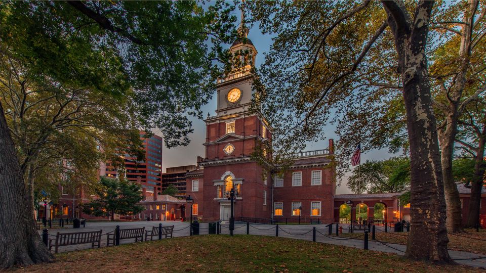 Philadelphia: Grim, Dark, and Twisted History Tour - Meeting Point and Accessibility