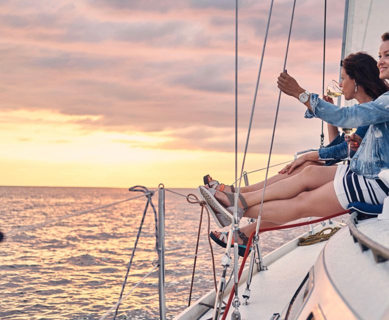 Porto: Charming Sailboat Shared Tour With a Sunset Option - Group Size and Languages