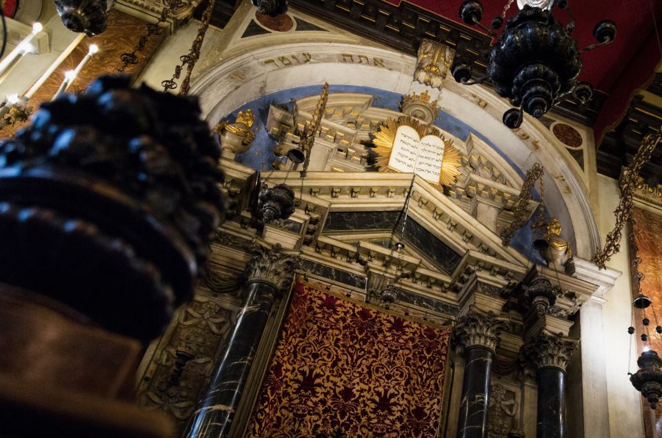 Prague Old Jewish Quarter and Spanish Synagogue Private Tour - Architectural Highlights