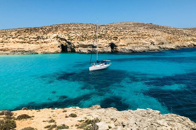 Private Boat Charter to Comino Blue Lagoon - Dining and Refreshments