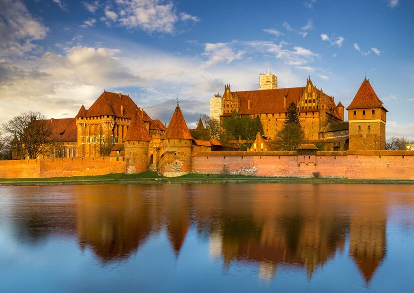 Private Transportation to the Malbork Castle From Gdansk - Audio Guide Inclusion