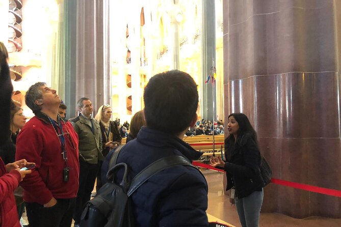 Sagrada Familia English Guided Tour & Optional Tower Access - Optional Tower Access and Views