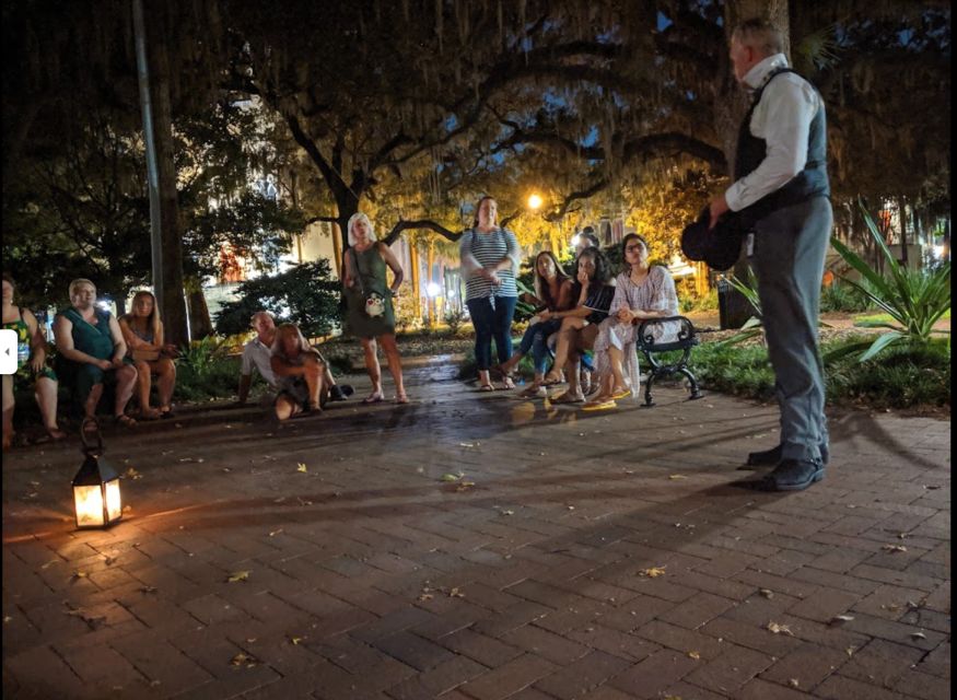 Savannah: Terrors, Boos and Booze Haunted Pub Crawl - Enjoy Savannahs Haunted Pubs