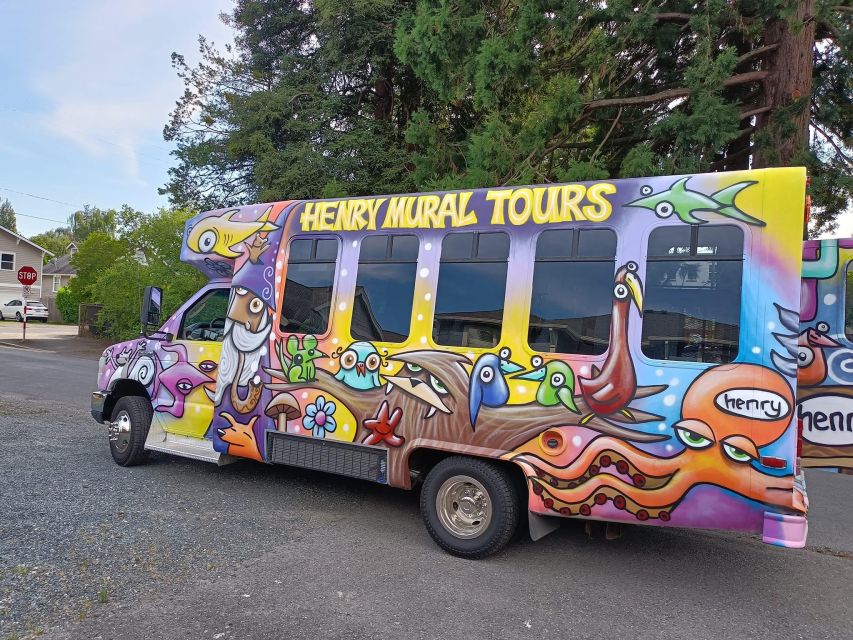 Seattle: Henry Mural Tour, Hop Aboard a Fully Painted Bus - Mural Artist and Gallery