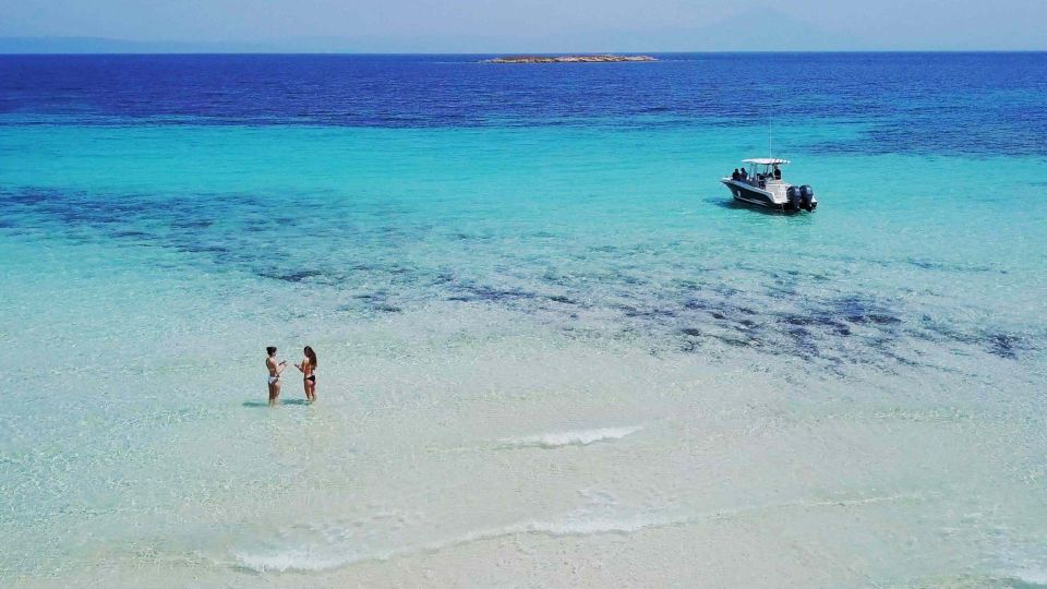 Sithonia: Speedboat Cruise to Ammouliani Island With Drinks - View 1000-year-old Monasteries