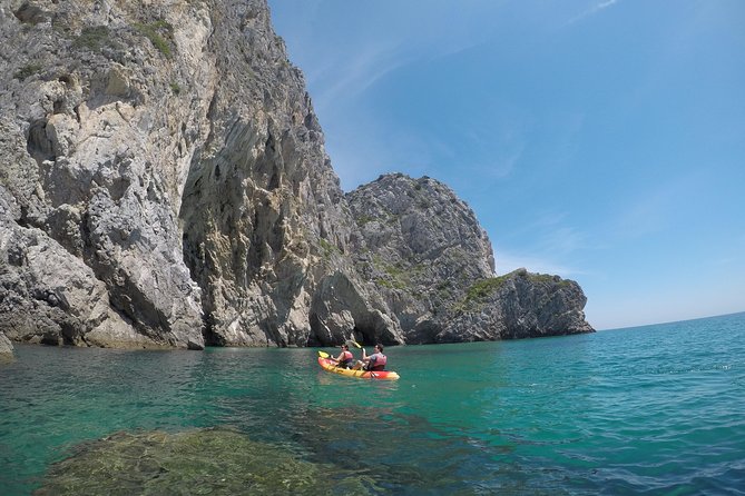 Small Group Kayak Tour Along Sesimbra - Arrábida Natural Park - Group Size and Pricing