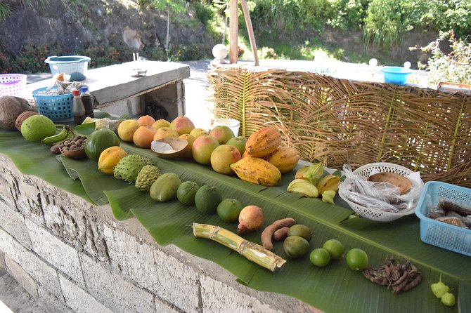 Soufriere Tour - Enjoying Complimentary Beverages