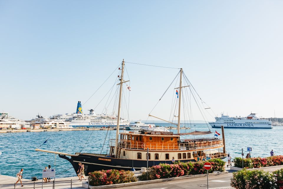 Split:Sunset Cruise With Live Music - Photography Recommendations