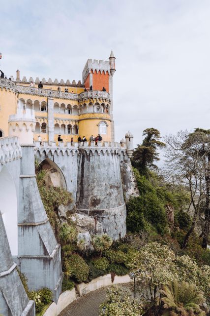 Tour Sintra FullDay *Private Tours* - Frequently Asked Questions