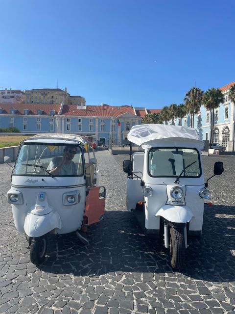 Tuktuk Tour in Lisbon - Viewpoints - Street Art - Churches - Chiado, Príncipe Real, and Bairro Alto