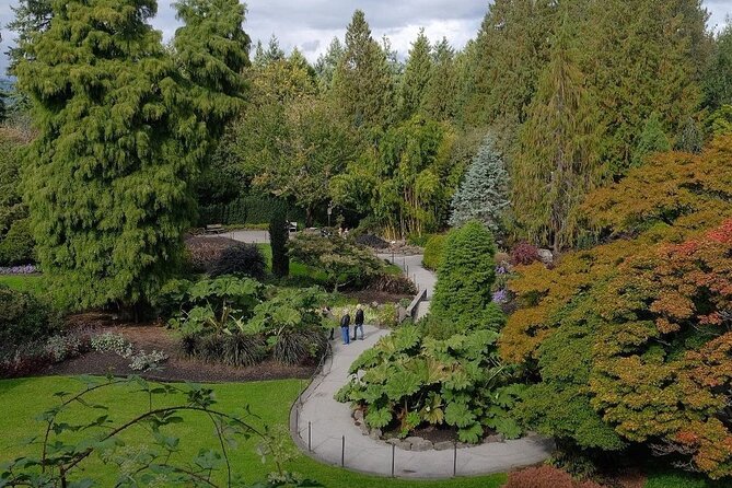 Vancouver City Tour- Capilano Bridge (included) Chinese/Eng - Cancellation Policy