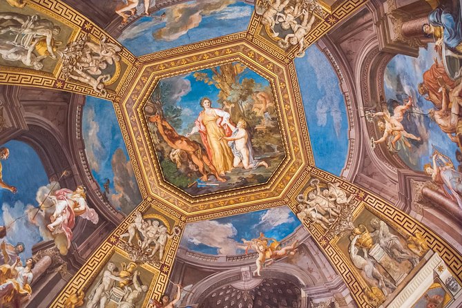 Vatican Highlights Tour With Sistine Chapel Skip-The-Line Entry - Exploring the Vatican Highlights