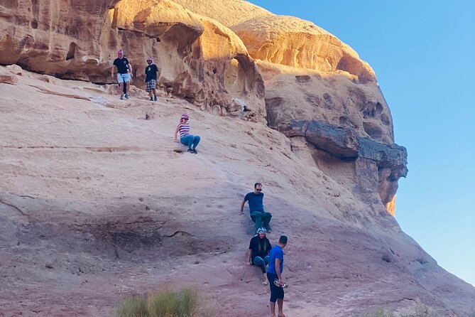 4 Hour Jeep Tour (Morning or Sunset) - Wadi Rum Desert Highlights - Panoramic Views and Ancient Inscriptions