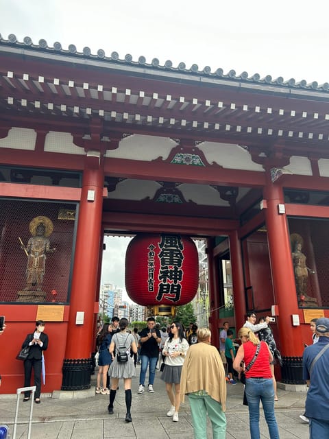 Asakusa: Private Tour, Licensed Guide and Chauffeur Service - Nakamise Shopping Street