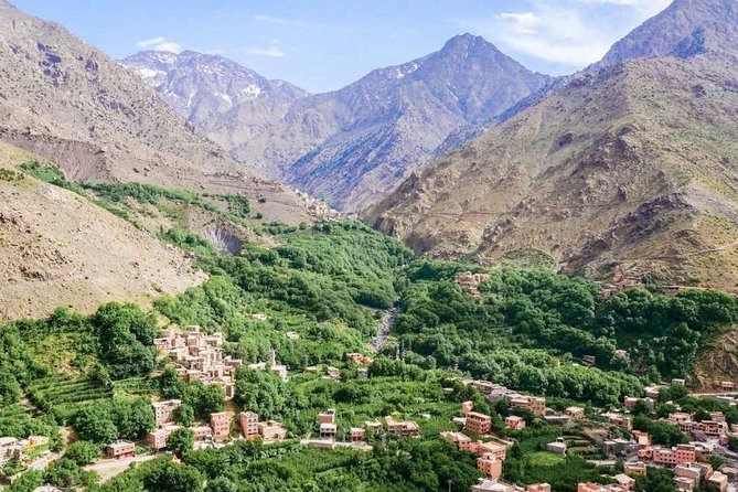 Atlas Mountains & Berber Villages - Marrakech Day Trip - Private Tour - Traditional Berber Lunch Experience