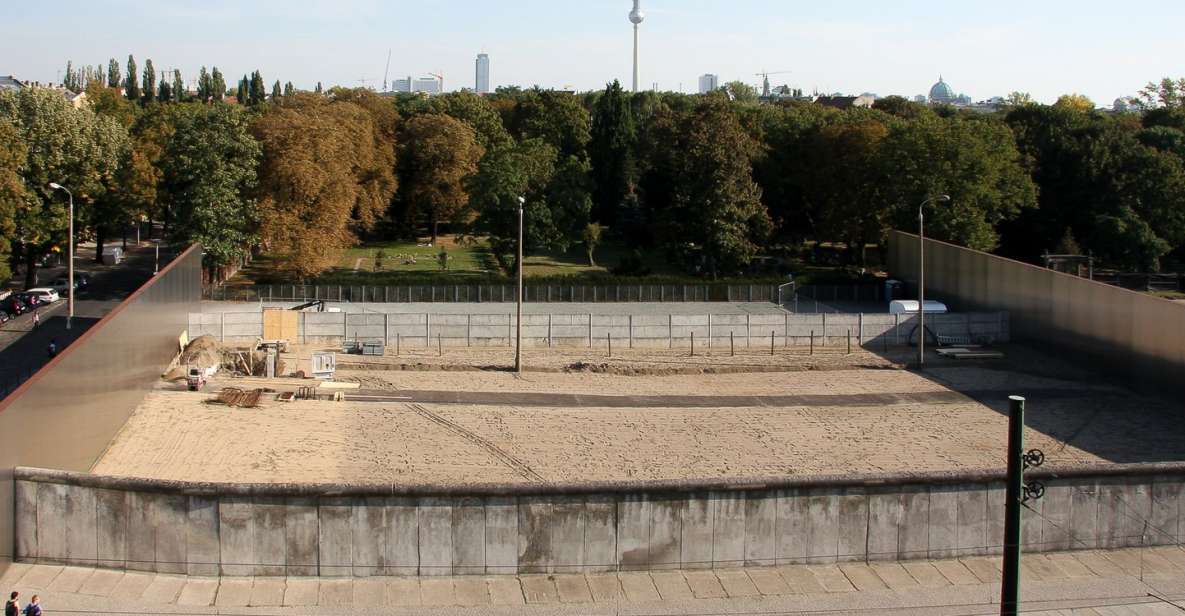 Berlin: Berlin Wall and the Cold War Walking Tour - Secret Police and Tunnels