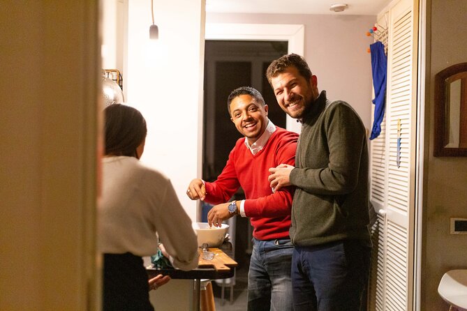 Cooking & Eating With Locals in Their Home Kitchen in Rome - Booking and Cancellation