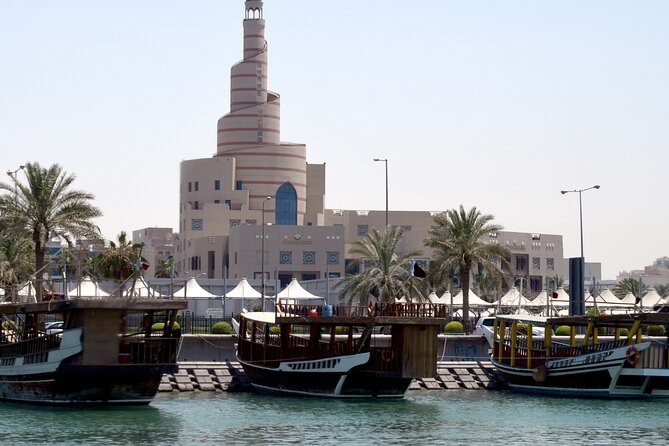 Doha City Tour: Guided Tour to Souq Waqif, Katara, Pearl Island - Customer Reviews and Ratings