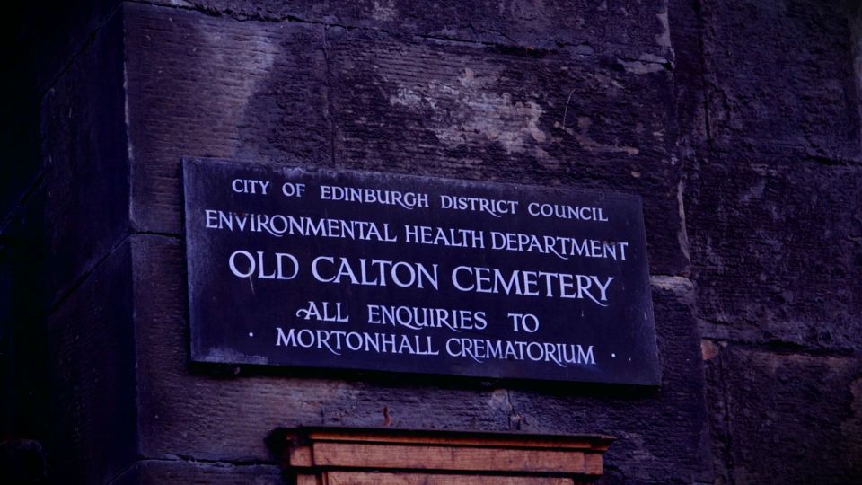 Edinburgh: 2-Hour Ghost Tour in English - Calton Hill Views