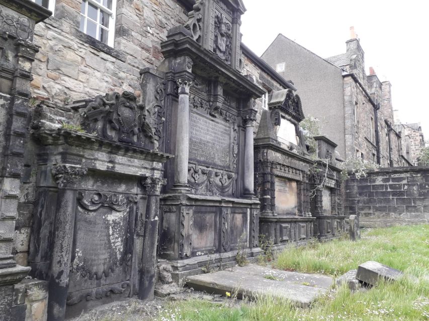 Edinburgh: Greyfriars Kirkyard Tour - Kirkyard History