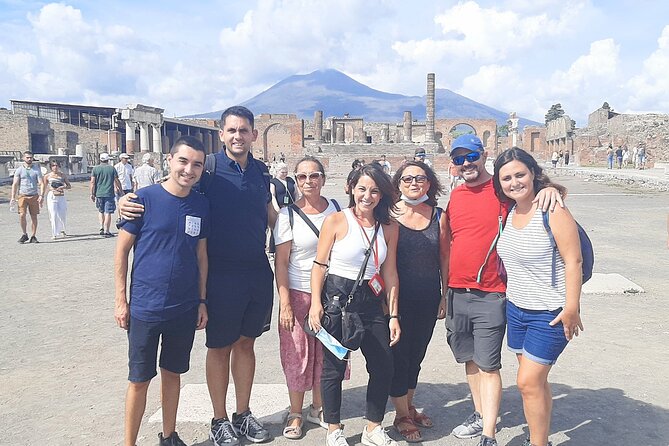 Exploring Pompeii - Pickup and Drop-off Locations