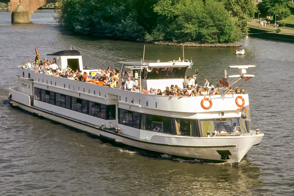 Frankfurt: River Main Sightseeing Cruise With Commentary - Cruise Inclusions