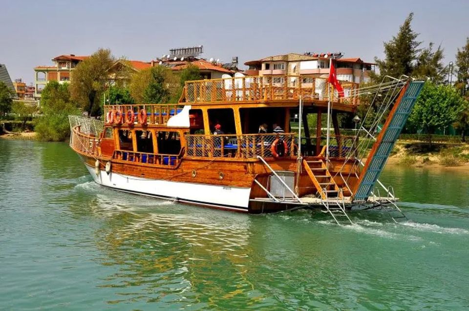 From Alanya: Manavgat Boat Tour and Manavgat Waterfall Tour - Manavgat Waterfall Exploration