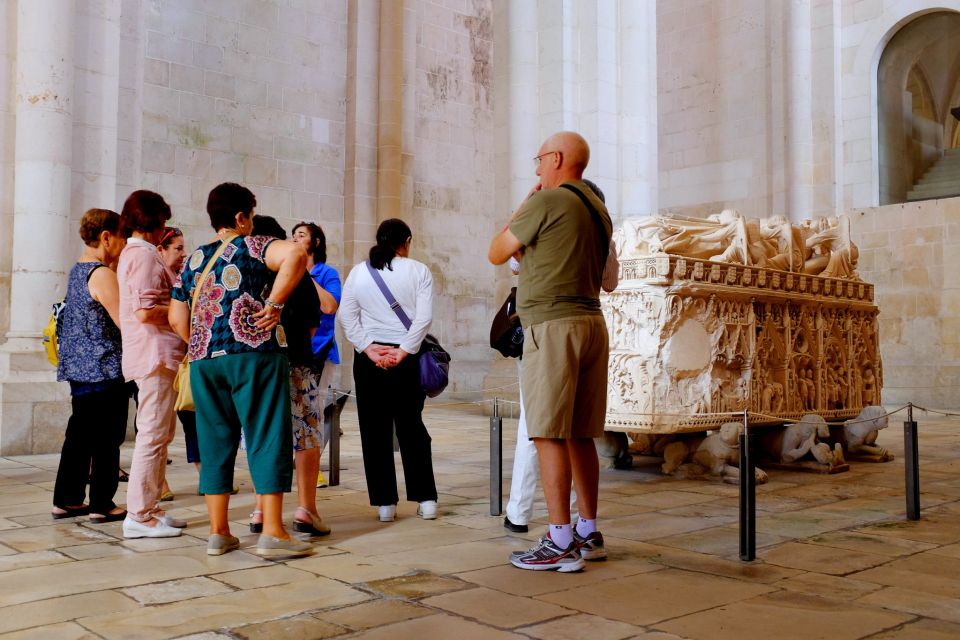 From Lisbon: Fátima, Batalha, Nazaré and Óbidos Day Tour - Meeting Point and Departure