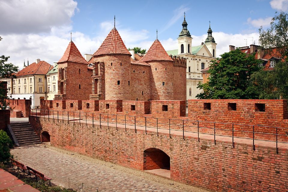 From Lodz: Warsaw City Private Guided Day Trip - Multilingual Tour Guide Availability