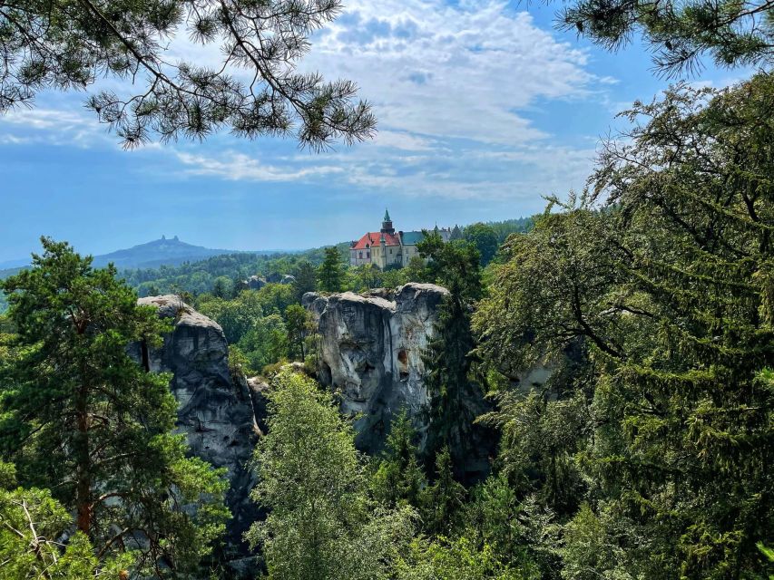 From Prague: Bohemian Paradise - Full-Day Hiking Trip - Customer Rating