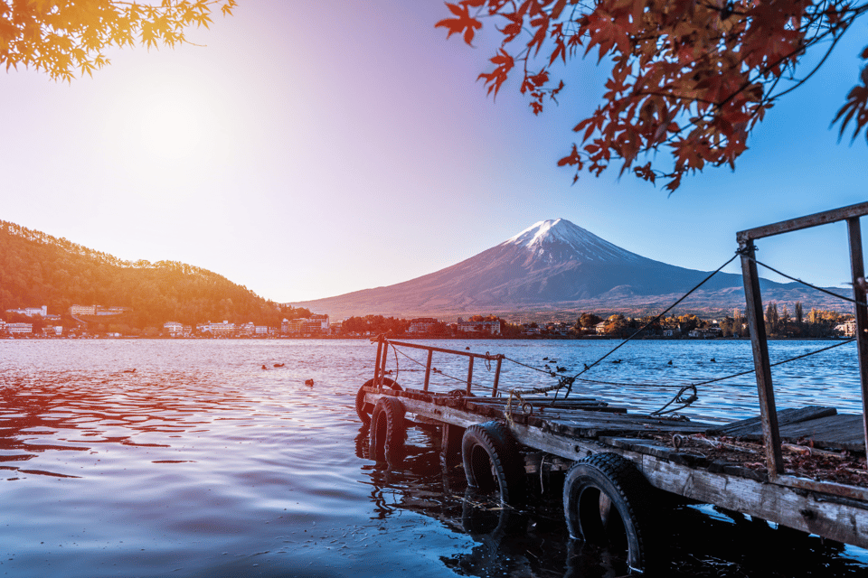 From Tokyo: Mount Fuji and Fuji 5 Lakes Private Guided Tour - Kawaguchi Asama Shrine