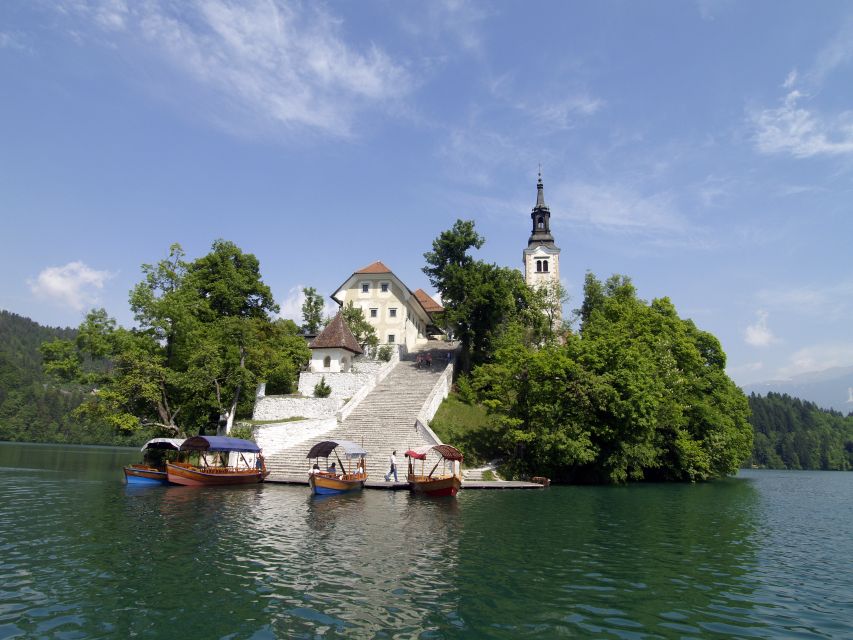 From Zagreb: Ljubljana and Lake Bled Tour - Cruise on Lake Bled