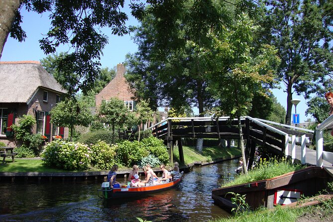 Giethoorn Day Trip From Amsterdam With Cruise and Cheeseplatter - Additional Canal Cruise Option