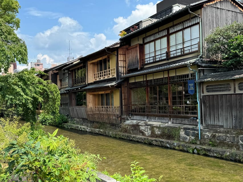 Kyoto: Delve Into the Culture of Geisha in Hanamachi, Gion - Exploring Kyotos Historic Streets