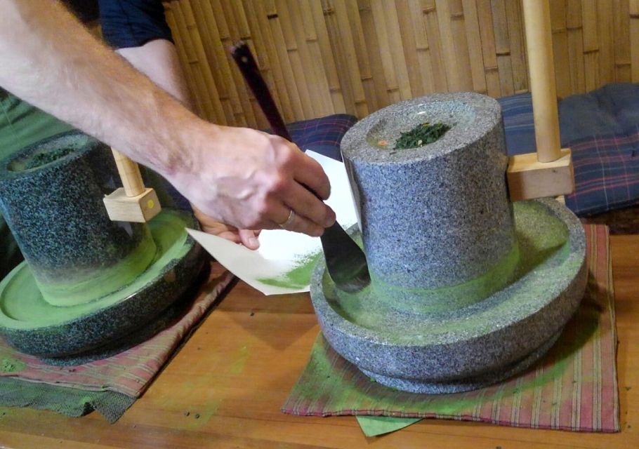 Kyoto Matcha Green Tea Tour - Savor Matcha-Infused Cuisine