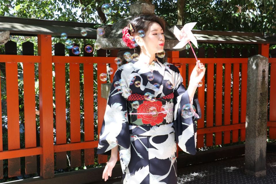 Kyoto: Traditional Kimono Rental With Seasonal Kimono - Dressing Assistance and Support