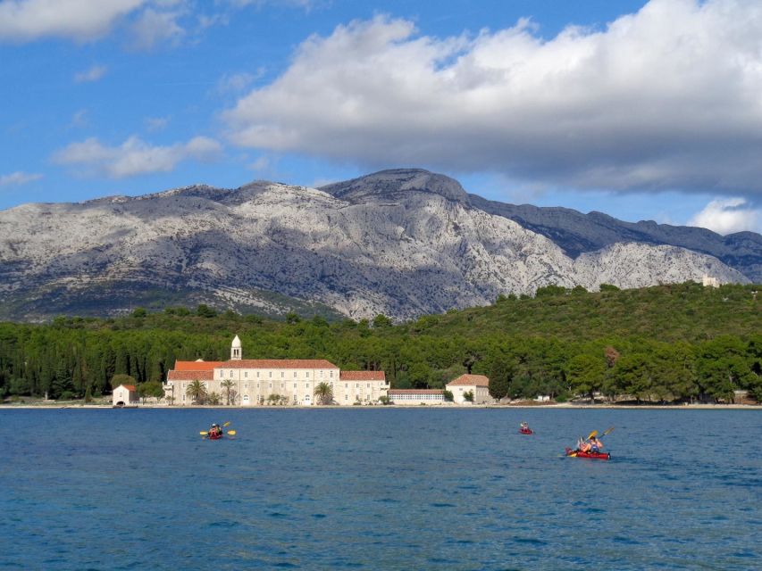 Lumbarda: Half-Day Kayaking and History With Wine Delight - Local Delicacies