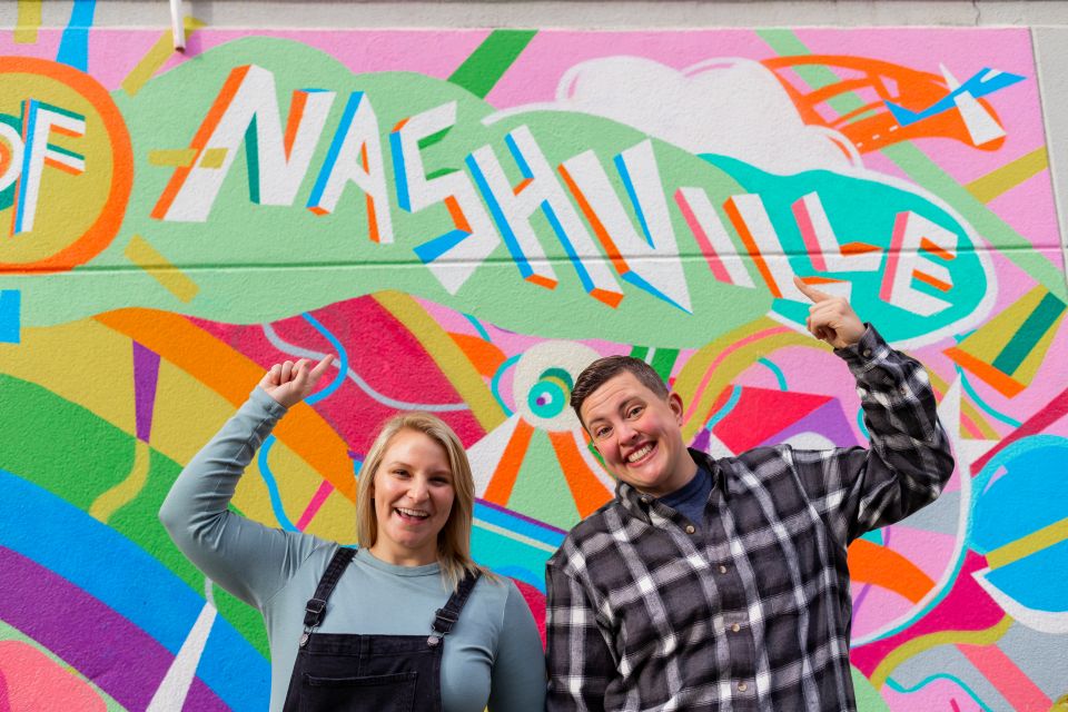 Nashville: Romantic Couples Photoshoot With Champagne - Wheelchair Accessibility