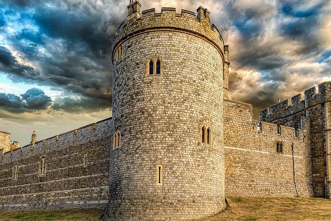 Private Driver Guided Tour Stonehenge Windsor Castle and Bath. - Windsor Castle