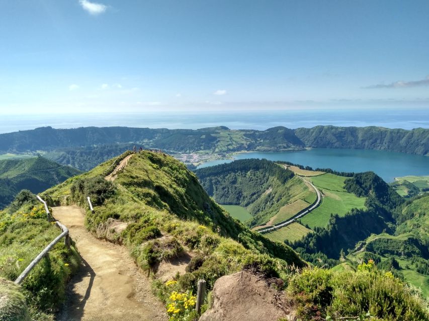 Private Tour Sete Cidades, Lagoa Do Fogo - Volcanic Lakes - Cascata Do Salto Waterfall