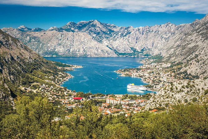 Semi-Submarine: Kotor Bay Panorama & Underwater Experience - What to Expect on the Tour