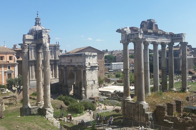 Skip the Line - Colosseum, Ancient Forum + Palatine - Private Tour Arrangement