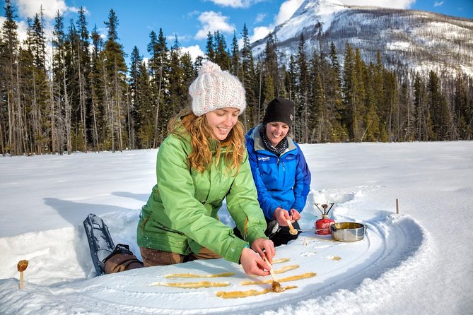 Snowshoeing Tour to the Paint Pots - Returning to the Meeting Point