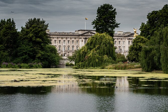 The Life & Legacy of Queen Elizabeth II-A Royal Private Tour - Royal Westminster Area