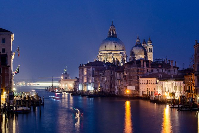 Venice Private Photography Tour - Booking Confirmation and Accessibility