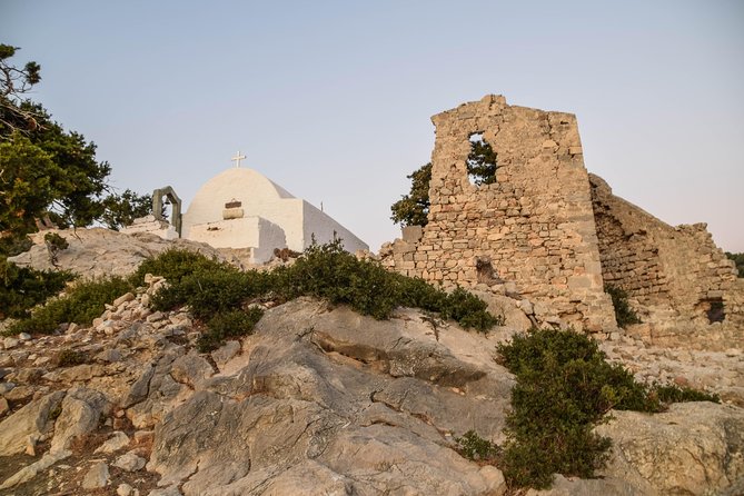 Wine Tasting and Romantic Sunset in Monolithos - Meeting Points and Directions